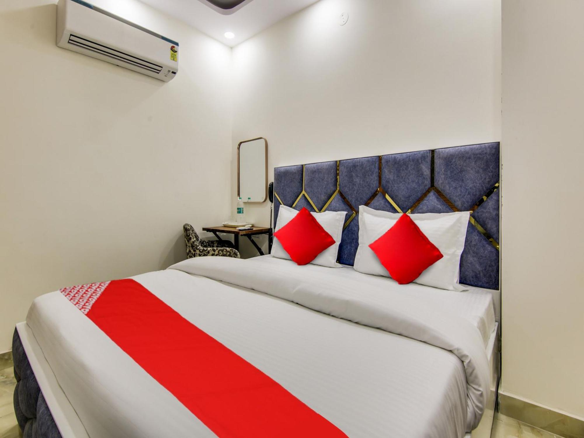 Hotel O Ar Residency デリー エクステリア 写真