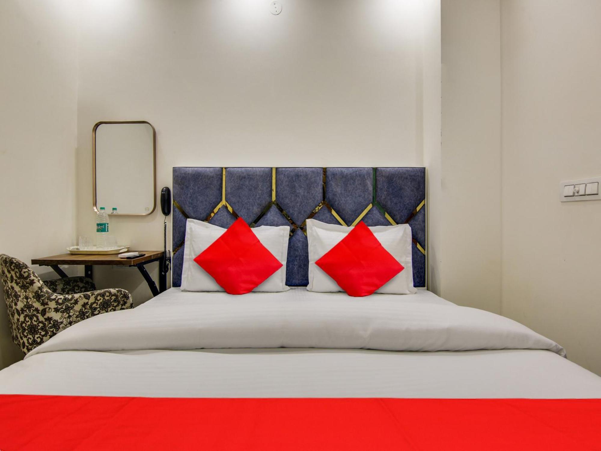 Hotel O Ar Residency デリー エクステリア 写真